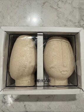Ceramic Face salt and pepper shaker Set - Beige